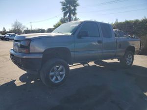 Chevrolet Silverado 1500 K1500 5.3L 8 2006