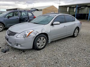 Nissan Altima BASE 2.5L 4 2010