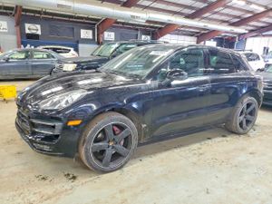 Porsche Macan TURBO 3.6L 6 2015