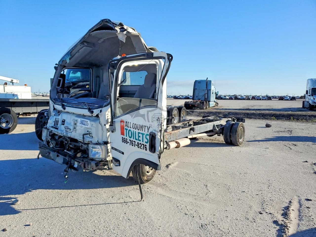 Isuzu NPR 6.6L 8 2021