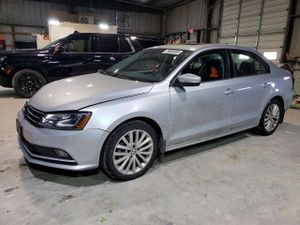 Volkswagen Jetta SE 1.8L 4 2015