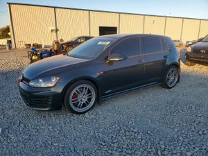 Volkswagen Golf 2 L 4 2015