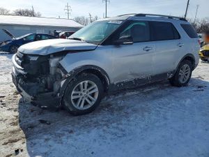 Ford Explorer XLT 3.5L 6 2013
