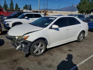 Toyota Camry L 2.5L 4 2013