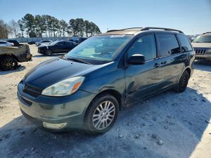 Toyota Sienna CE 3.3L 6 2005