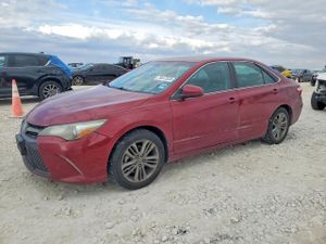 Toyota Camry LE 2.5L 4 2015
