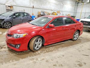 Toyota Camry L 2.5L 4 2013