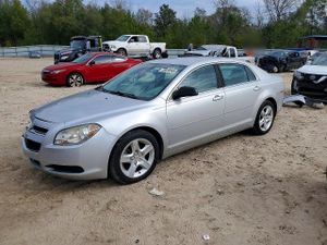 Chevrolet Malibu LS 2.4L 4 2012