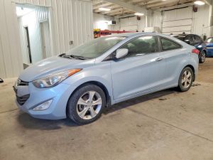 Hyundai Elantra GS 1.8L 4 2013