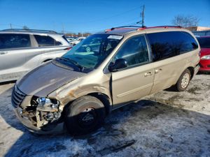 Chrysler Town & Country LX 3.3L 6 2006