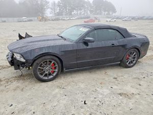 Ford Mustang 3.7L 6 2011