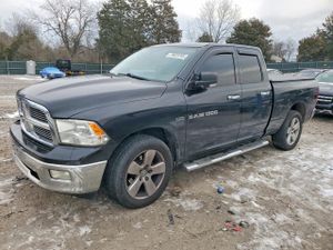 Dodge RAM 5.7L 8 2011