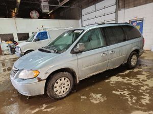Chrysler Town & Country LX 3.3L 6 2006