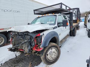 Ford F550 SUPER DUTY 6.7L 8 2013