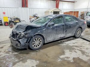 Toyota Camry BASE 2.5L 4 2011