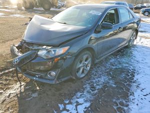 Toyota Camry BASE 2.5L 4 2012