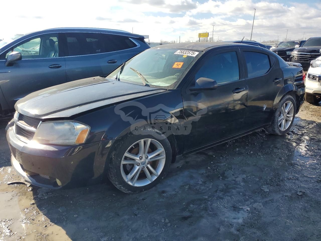 Dodge Avenger SE 3.6L 6 2013