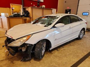 Hyundai Sonata GLS 2.4L 4 2011
