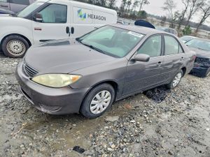 Toyota Camry LE 2.4L 4 2005