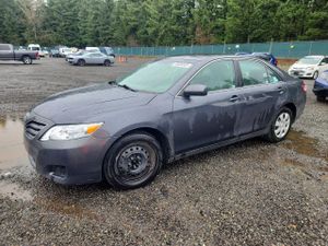 Toyota Camry BASE 2.5L 4 2010