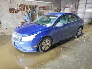 Chevrolet Cruze LS 1.8L 4 2012