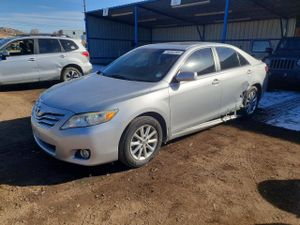 Toyota Camry SE 3.5L 6 2011