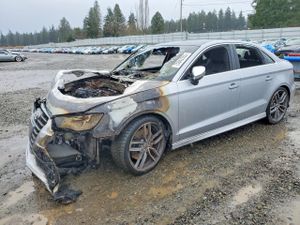 Audi S3 PRESTIGE 2.0L 4 2015