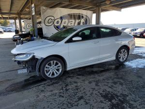 Chrysler 200 LIMITED 2.4L 4 2015
