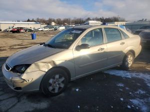 Ford Focus ZX4 2.0L 4 2007