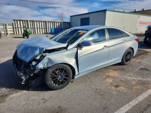Hyundai Sonata GLS 2.4L 4 2012