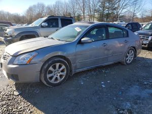 Nissan Maxima SE 3.5L 6 2007