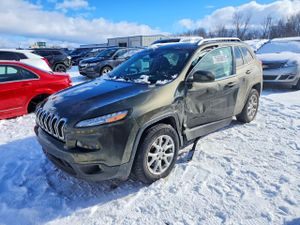 Jeep Cherokee LATITUDE 2.4L 4 2015