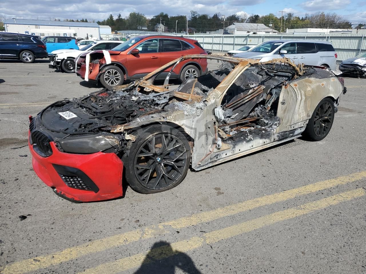 BMW M8 4.4L 8 2020