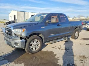 Toyota Tundra DOUBLE CAB SR5 5.7L 8 2010