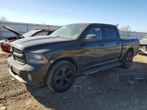 RAM 1500 ST 5.7L 8 2015