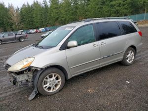 Toyota Sienna XLE 3.3L 6 2006