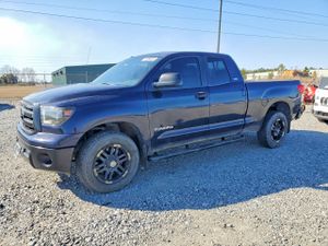 Toyota Tundra DOUBLE CAB SR5 4.6L 8 2011