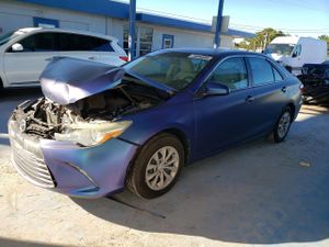 Toyota Camry LE 2.5L 4 2015