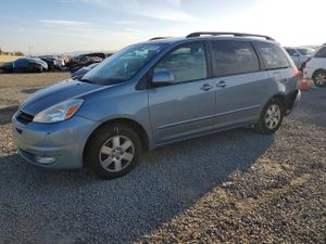 Toyota Sienna XLE 3.3L 6 2004