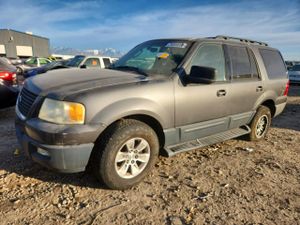 Ford Expedition XLT 5.4L 8 2005