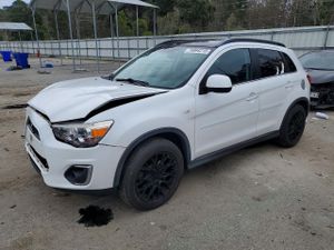 Mitsubishi Outlander SE 2.0L 4 2014