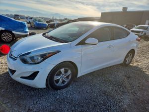 Hyundai Elantra SE 1.8L 4 2014