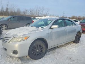 Toyota Camry BASE 2.5L 4 2011