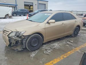 Toyota Camry BASE 2.5L 4 2011