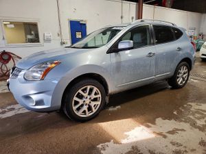 Nissan Rogue S 2.5L 4 2013