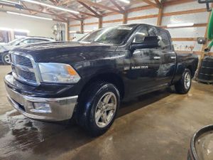 Dodge RAM 5.7L 8 2011