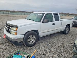 Chevrolet Silverado 1500 C1500 5.3L 8 2006