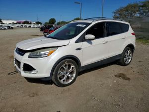 Ford Escape TITANIUM 2.0L 4 2013