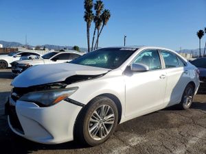 Toyota Camry LE 2.5L 4 2015