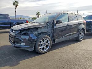 Ford Escape TITANIUM 1.6L 4 2015